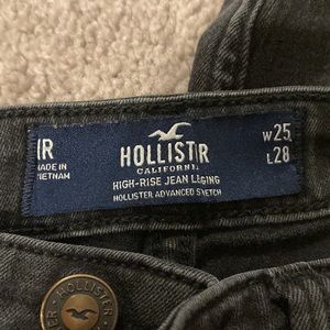SOLD Hollister Jegging